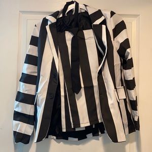Boys beetlejuice costume